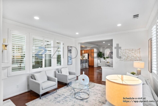 Building Photo - 28530 Gulfport Cir