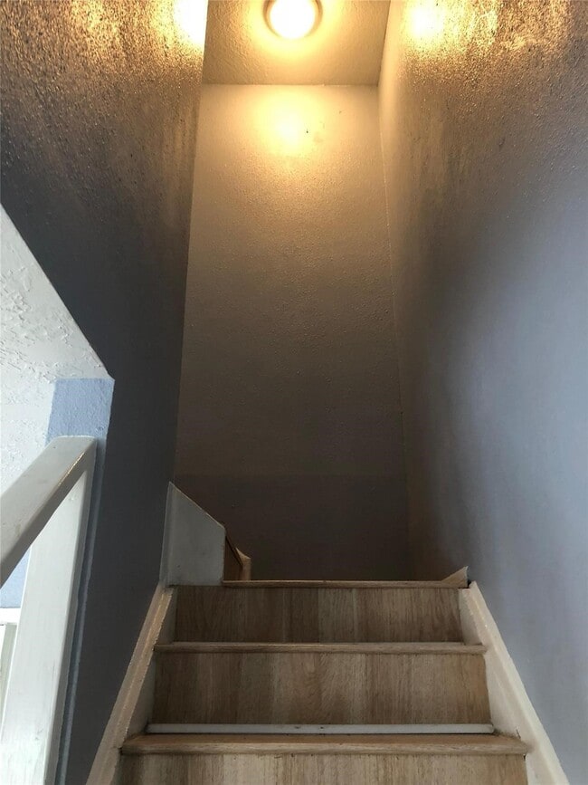 Building Photo - 9714 Galaxy St