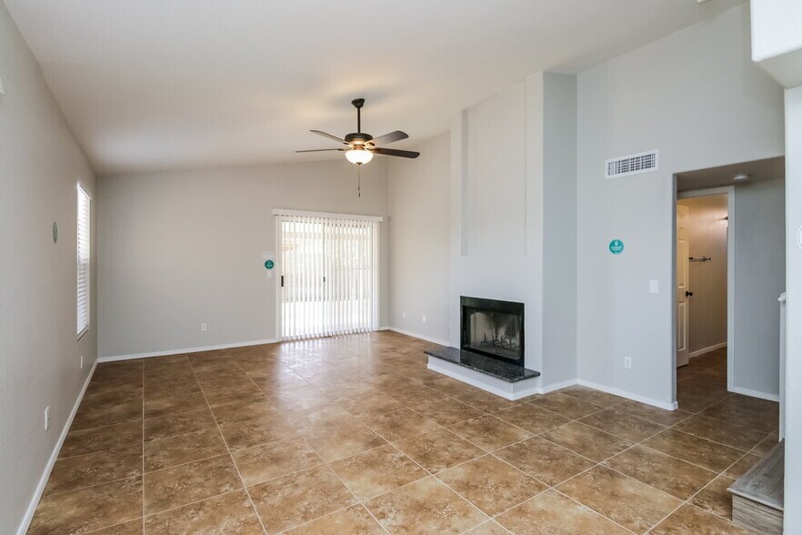 Building Photo - 849 S Cancun Dr