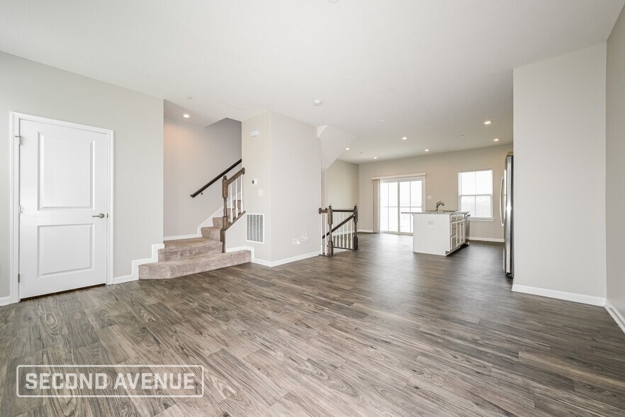 Building Photo - 2024 Cade Dr