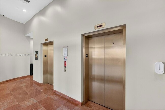 Building Photo - 5271 SW 8th St