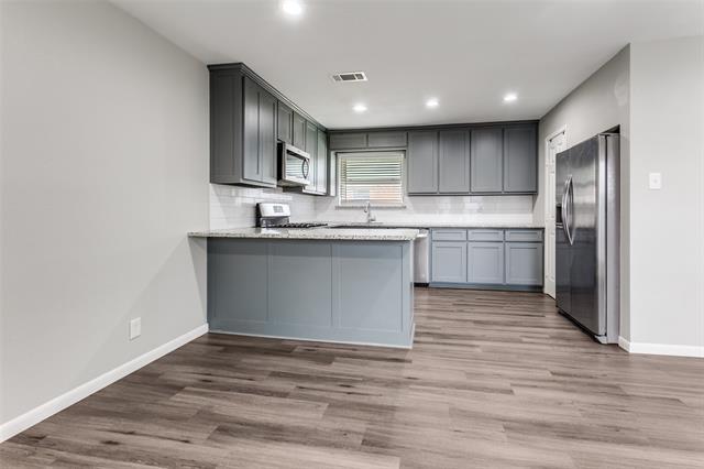 Building Photo - 1308 Northlake Dr