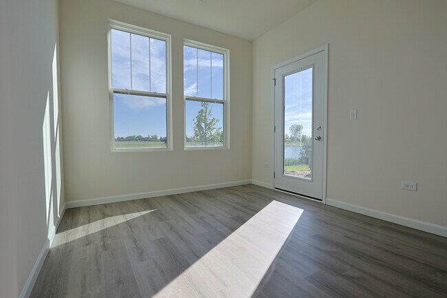 Building Photo - 2287 Ryegrass Ln