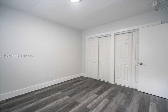 Building Photo - 6650 Miller Dr