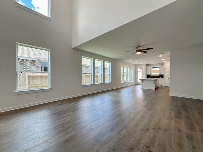 Building Photo - 541 Sand Branch Dr