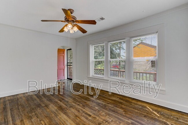 Building Photo - 3573 Spottswood Ave