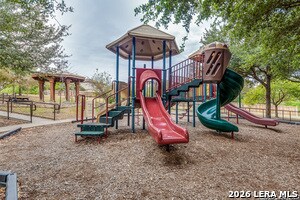 Building Photo - 8919 Walnut Springs