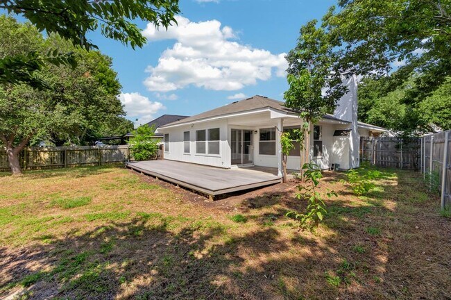 Building Photo - 17213 Bushmills Rd