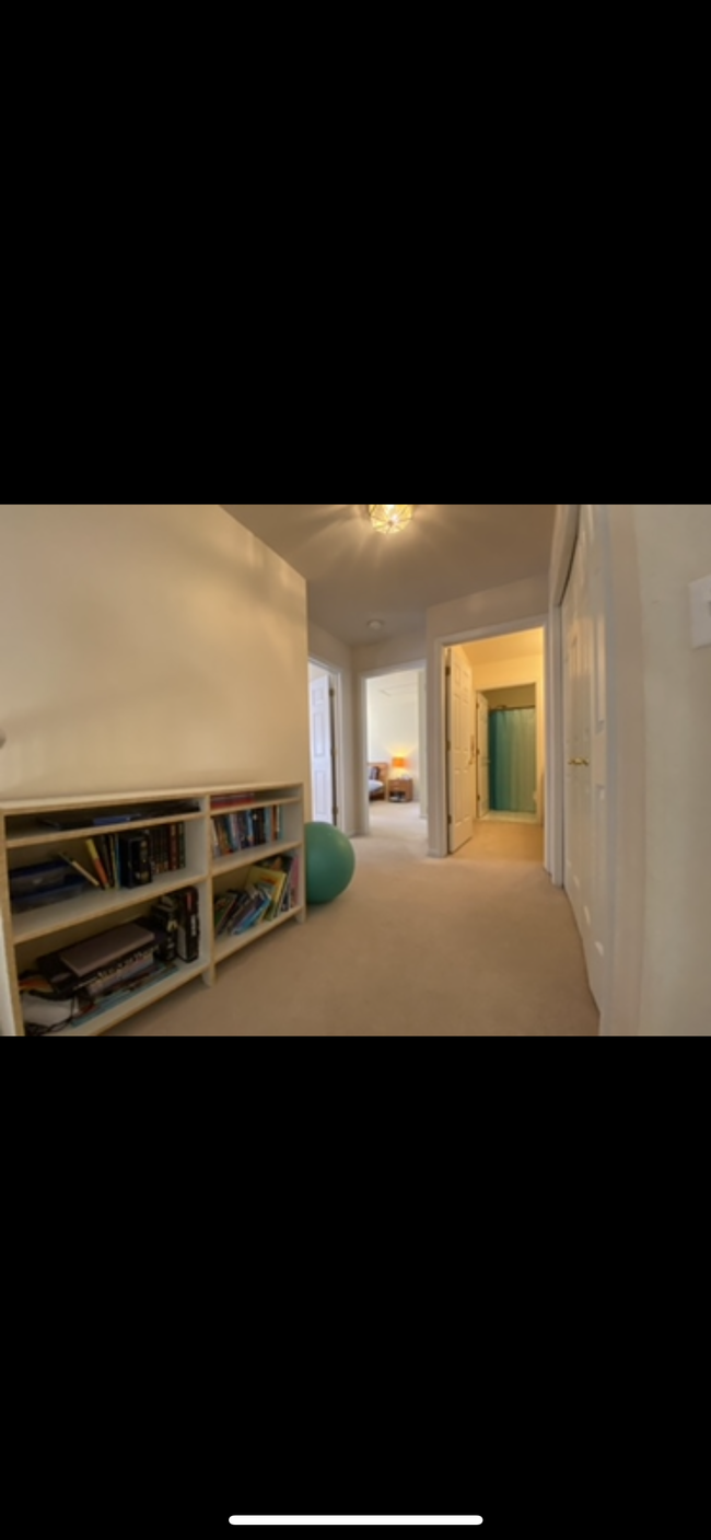 Building Photo - 2914 Leslie Park Cir
