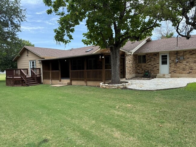 Building Photo - 760 Co Rd 152