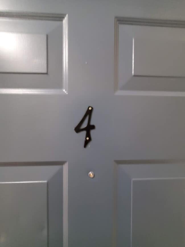 Building Photo - Absolutely Adorable two bedroom is move in ready!