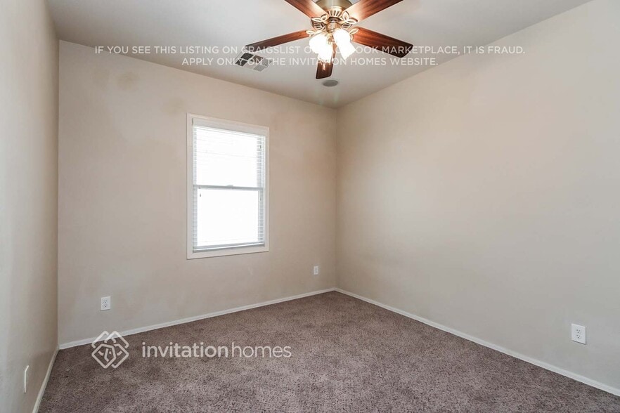 Building Photo - 5614 S 21st Pl