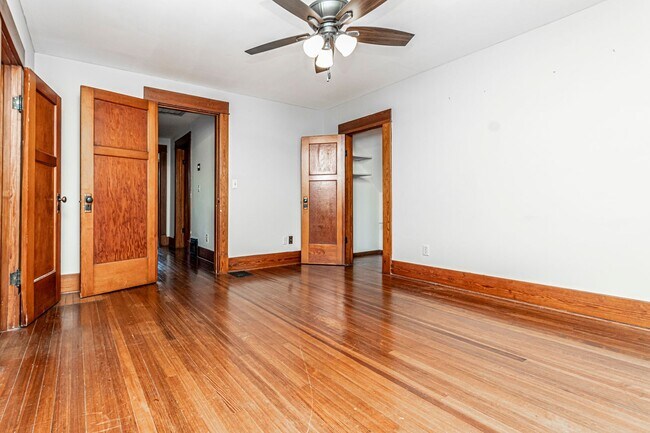 Building Photo - Please View 3D Virtual Walk-Through Before...