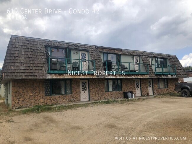 Building Photo - 619 Center Dr