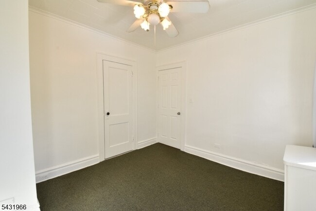 Building Photo - 97 Coolidge St