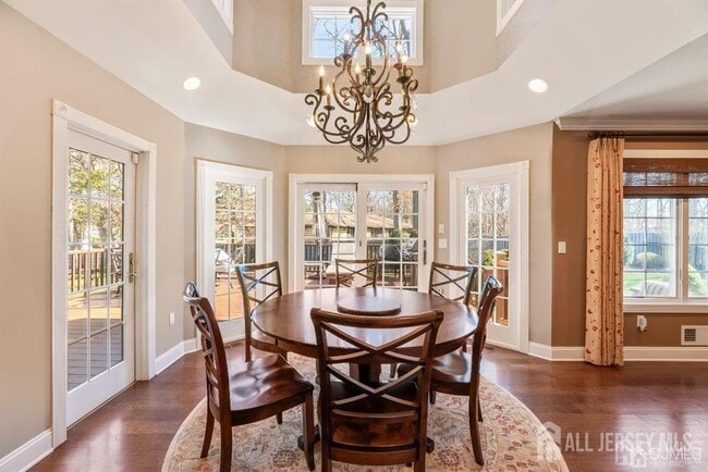 Building Photo - 4 Rebel Run Dr