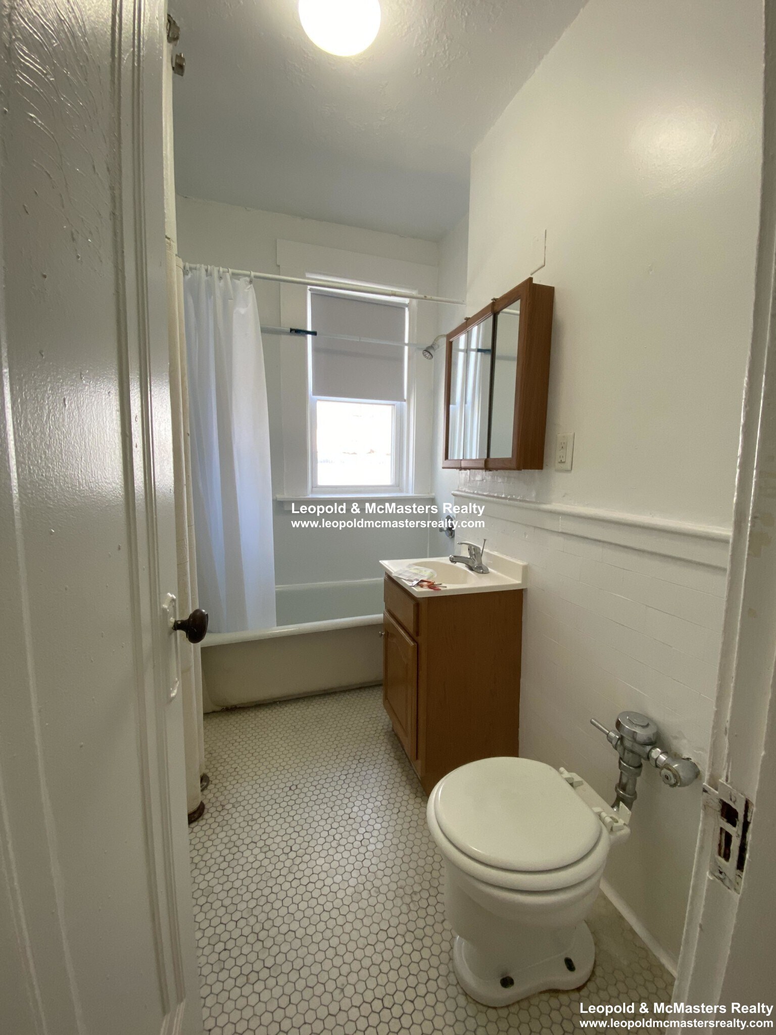 Building Photo - 1192 Boylston St