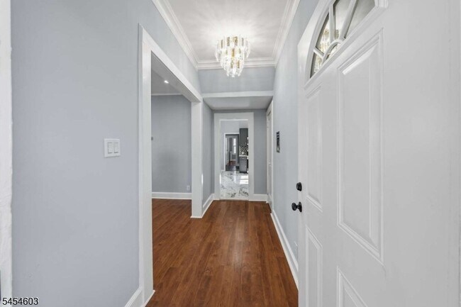 Building Photo - 17 Boyden Pkwy