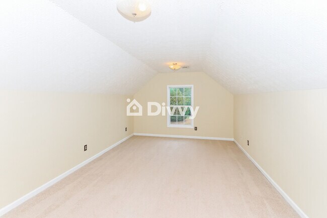 Building Photo - 69 Kimbell Farm Dr