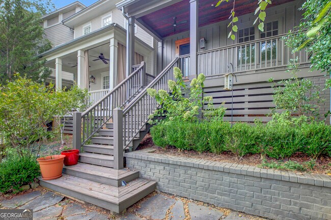 Building Photo - 10659 Serenbe Ln