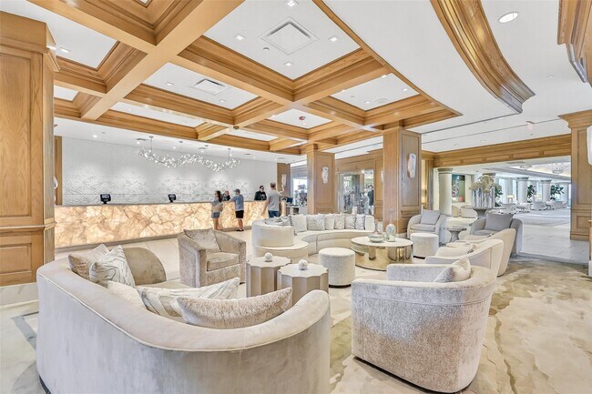 Building Photo - 5220 Seawall Blvd