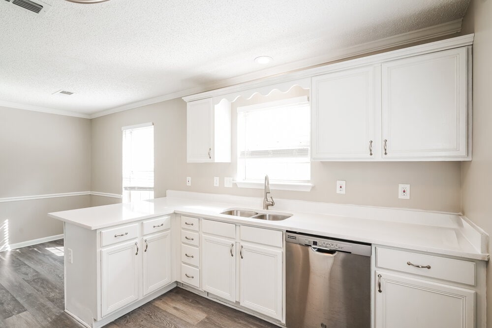 Building Photo - 3944 Rock Creek Dr