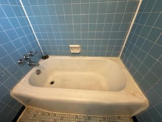 Building Photo - 410 Pell Ave