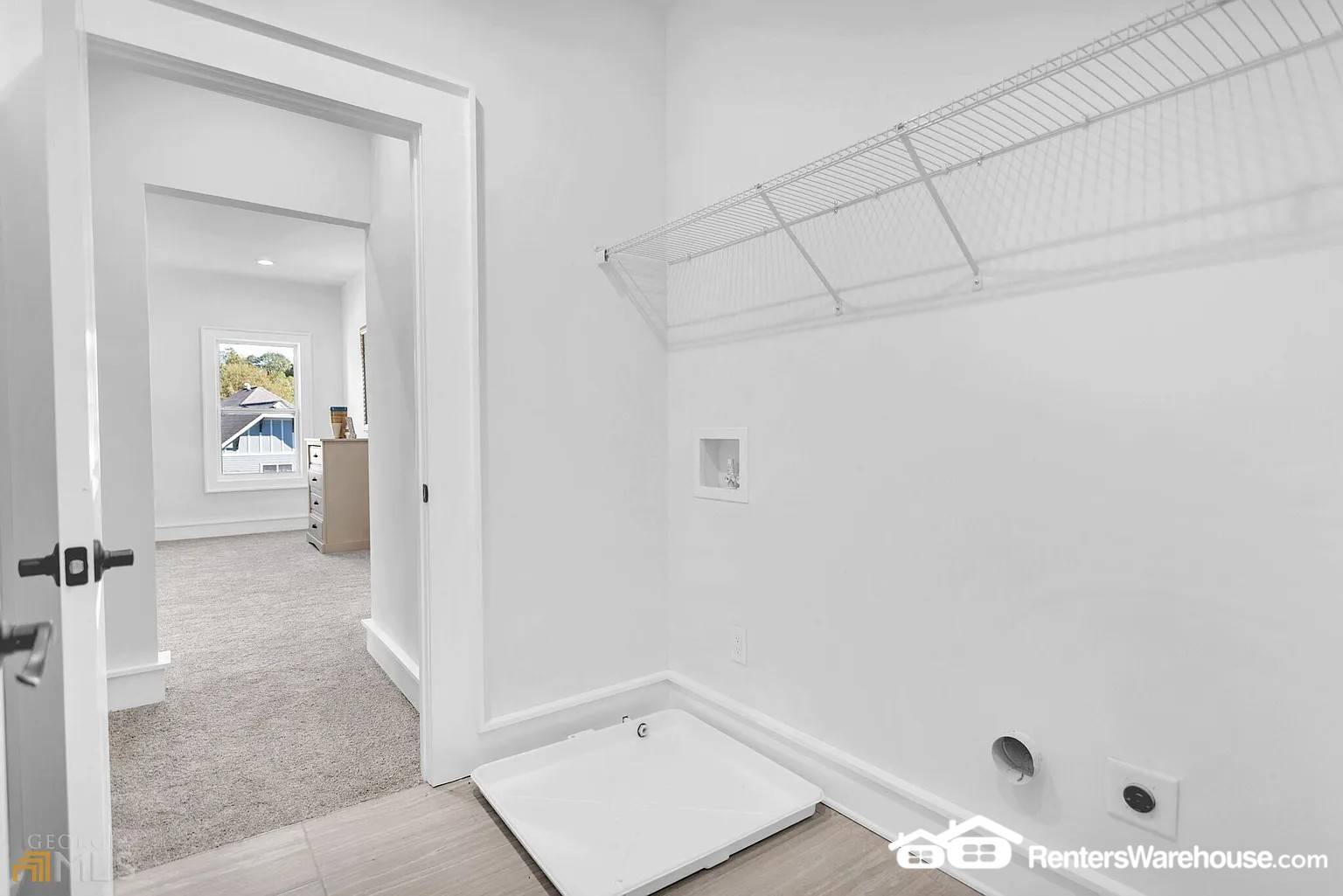 Building Photo - 3196 Mae Ave NE