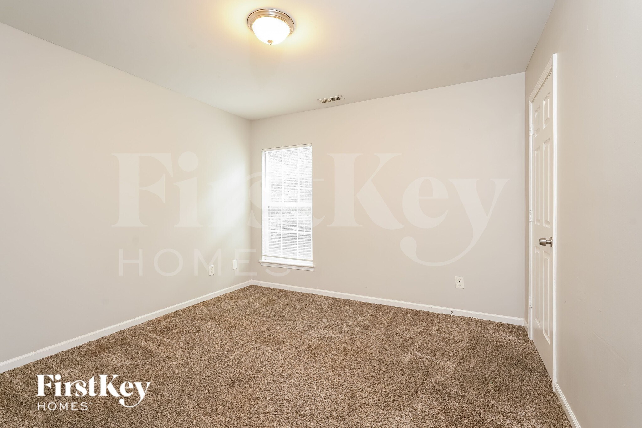 Building Photo - 3760 Thornaby Cir