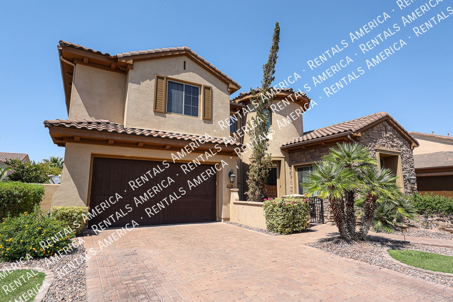 Building Photo - 130 W Tonto Dr