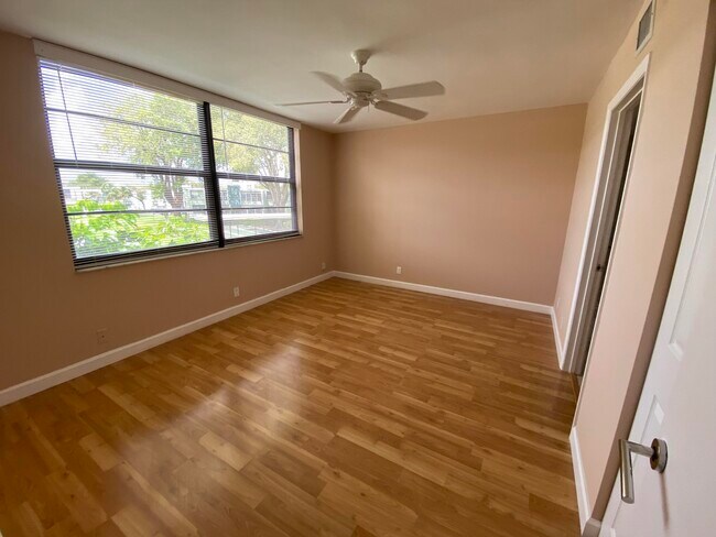 Building Photo - 7365 NW 18th St