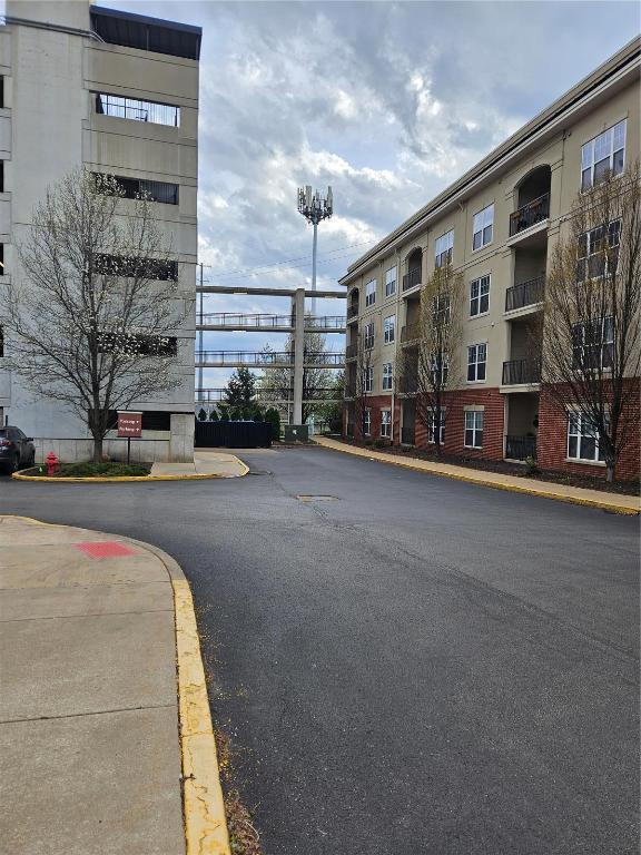 Building Photo - 1270 Strassner Dr