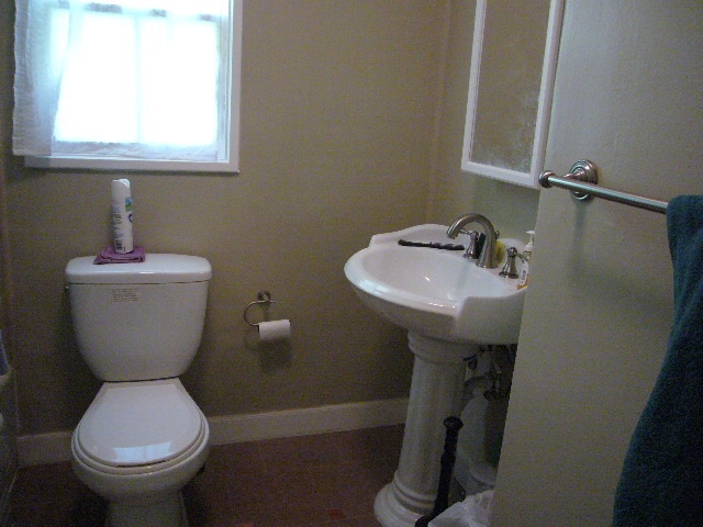 Building Photo - 2417 Prospect St