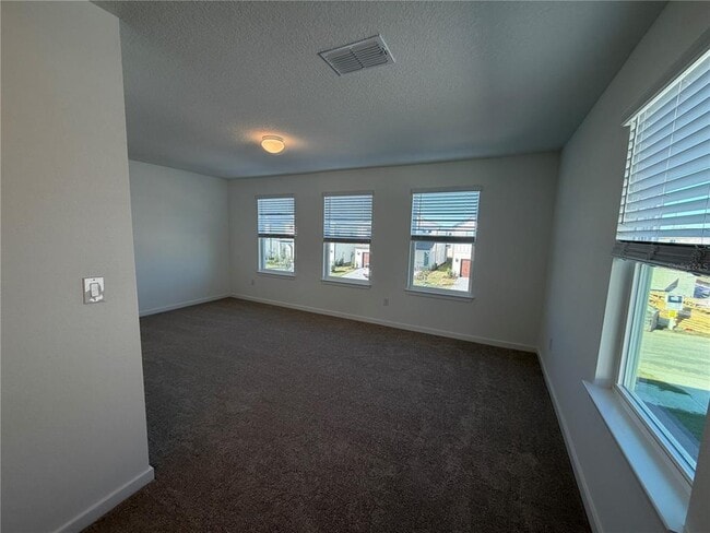 Building Photo - 33424 Binding Ties Ln