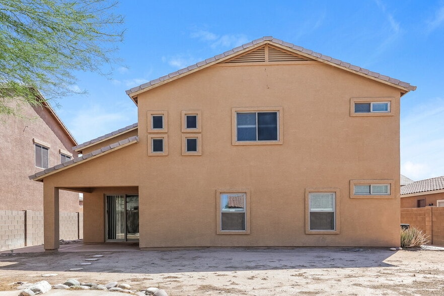 Building Photo - 6512 S 49th Dr