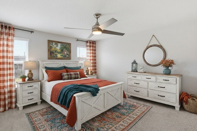 Building Photo - Spacious 4 Bedroom Home with Covered Patio in Red River Ranch