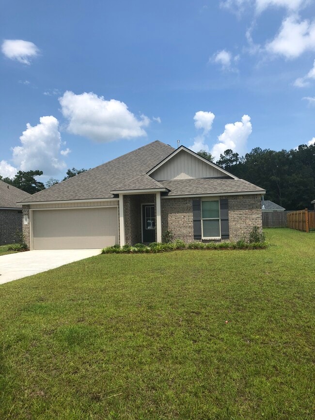 Building Photo - 16837 Highland Heights Dr