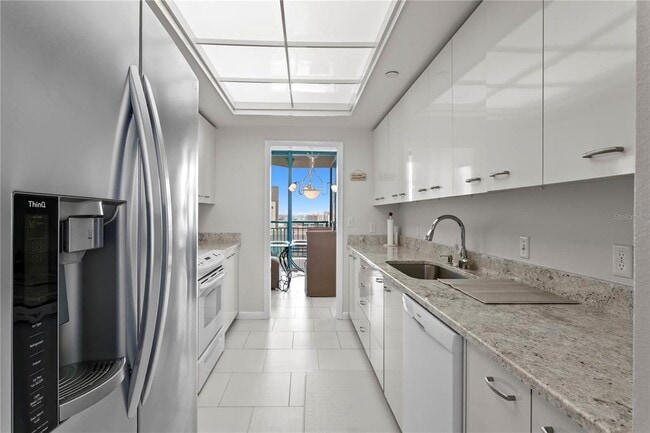 Building Photo - 1540 Gulf Blvd