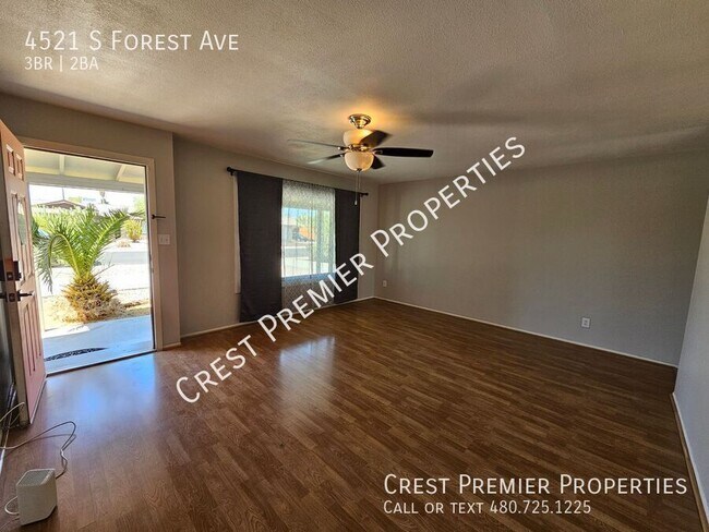 Building Photo - 4521 S Forest Ave
