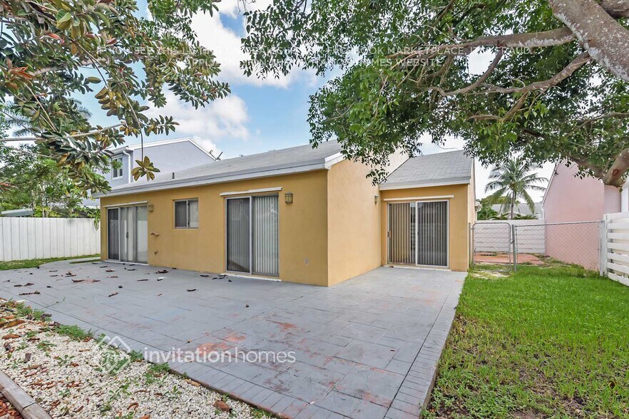 Building Photo - 13778 SW 145th St