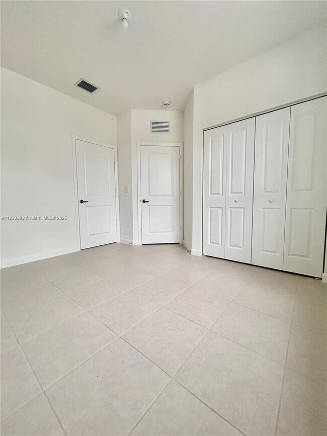 Building Photo - 35774 SW 178th Ct