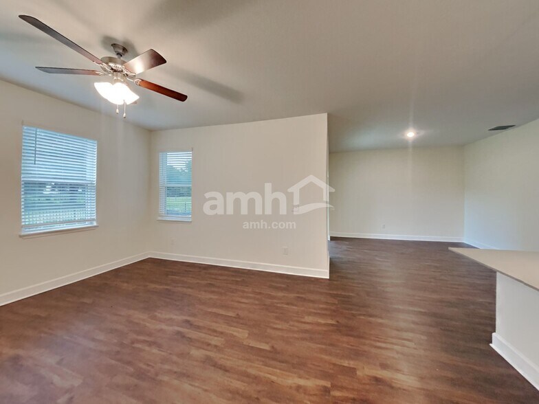 Building Photo - 3183 Artemisia Ln