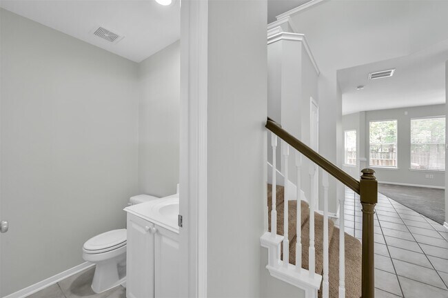 Building Photo - 86 N Apple Springs Cir