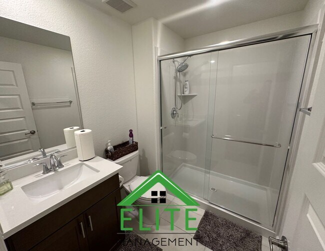 Building Photo - 6089 Waddington Wy