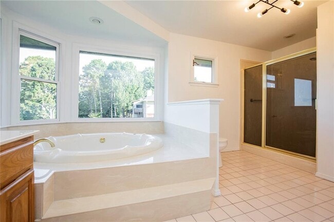 Building Photo - 8165 Old White River Rd