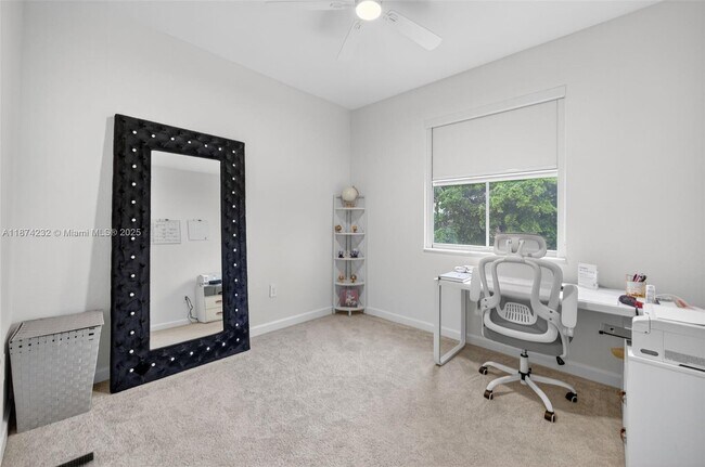 Building Photo - 26437 SW 149th Ave