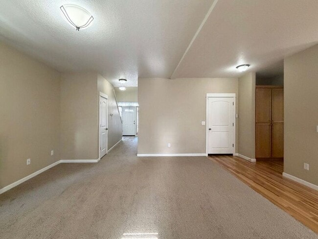 Building Photo - 5518 Tribute Way