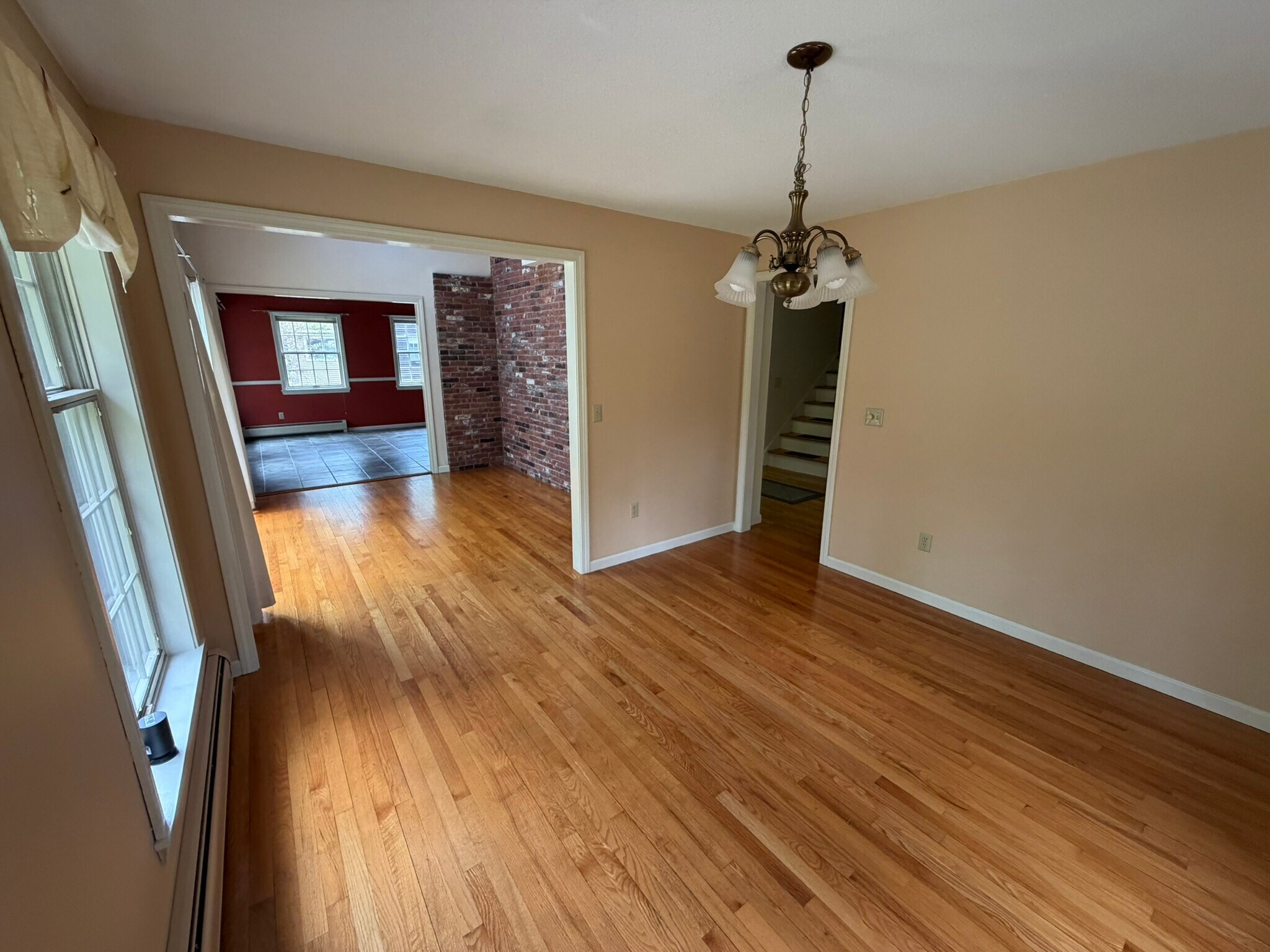 Building Photo - 175 Plumtree Rd