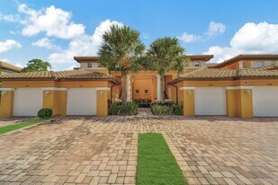 Building Photo - 8204 NW 128th Ln