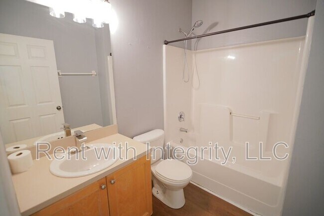 Building Photo - 3400 Old Bainbridge Rd